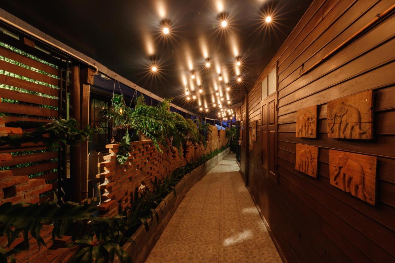 Ilili House Albergue Chiang Mai Exterior foto